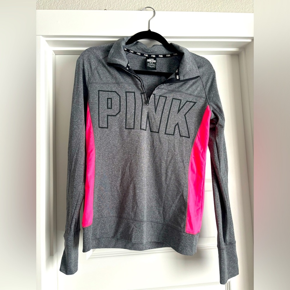 Vs pink 1/2 zip shirt like new without tags size medium